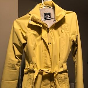 NorthFace size small yellow short raincoat with tie waist